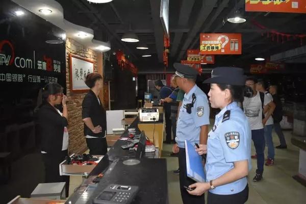 昆明实体店办理POS机，提升交易效率与顾客体验